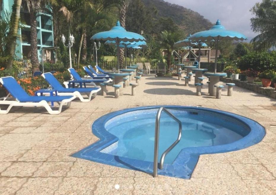 Sky View Atitlan Lake Suites - Free Breakfast Supplies Panajachel Exteriör bild