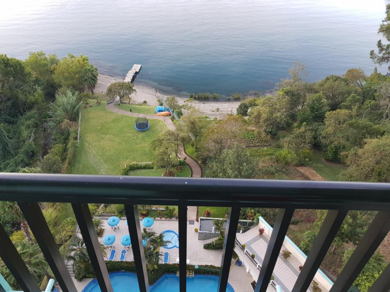 Sky View Atitlan Lake Suites - Free Breakfast Supplies Panajachel Exteriör bild